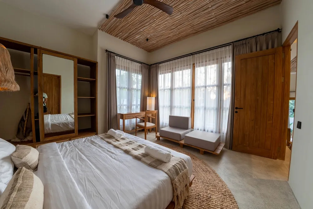 Foto - Semiramida Villa by EVDEkimi - Elegant 2BR with Pool, Open-air bath, Patio