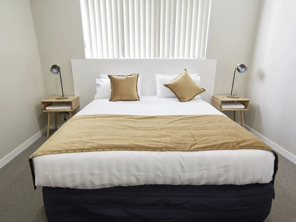 Photo - Three Palms Lodge