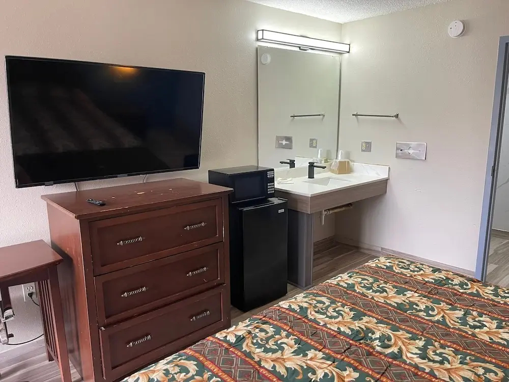 Photo - Brookwood Inn - Extended Stay