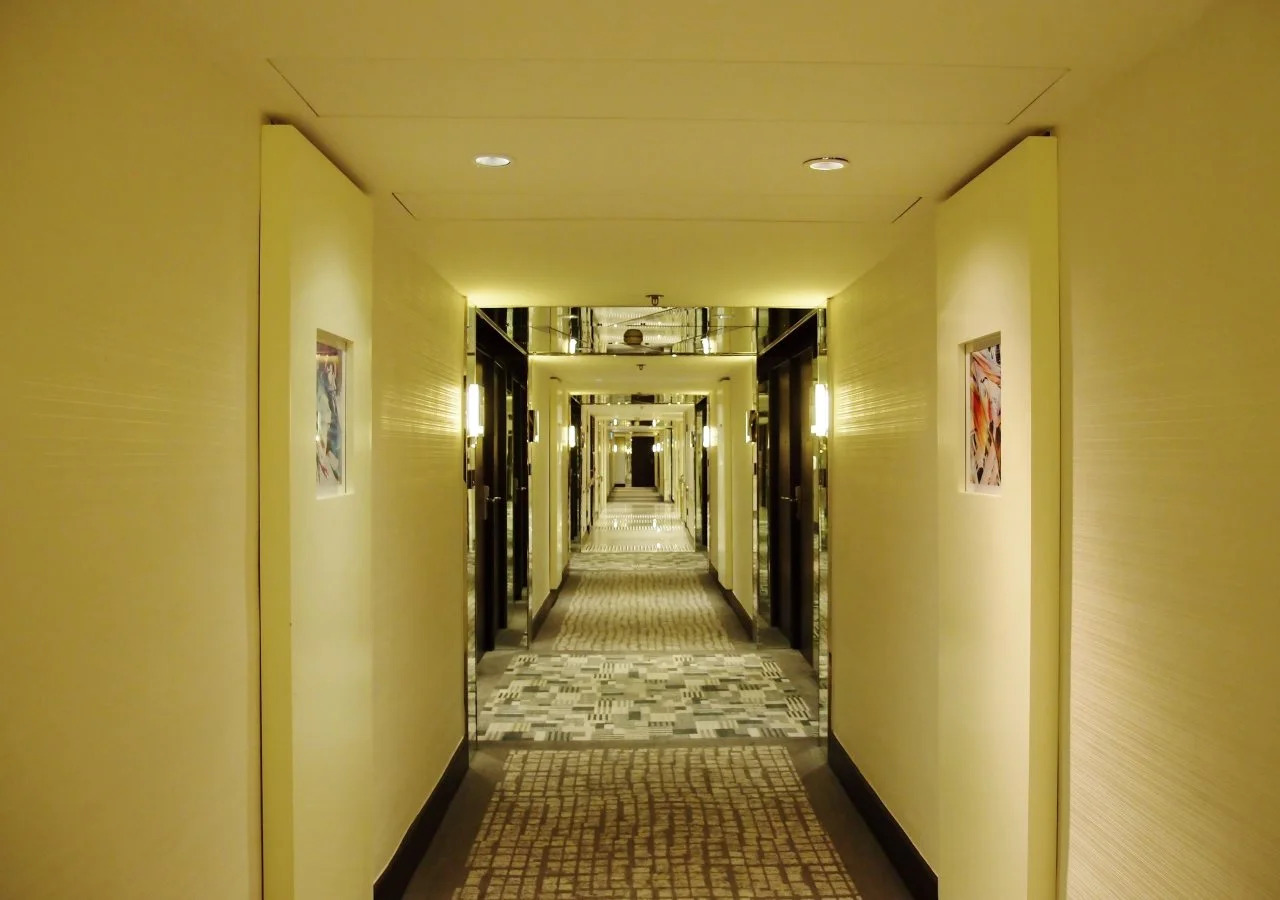 Photo - Regal Oriental Hotel