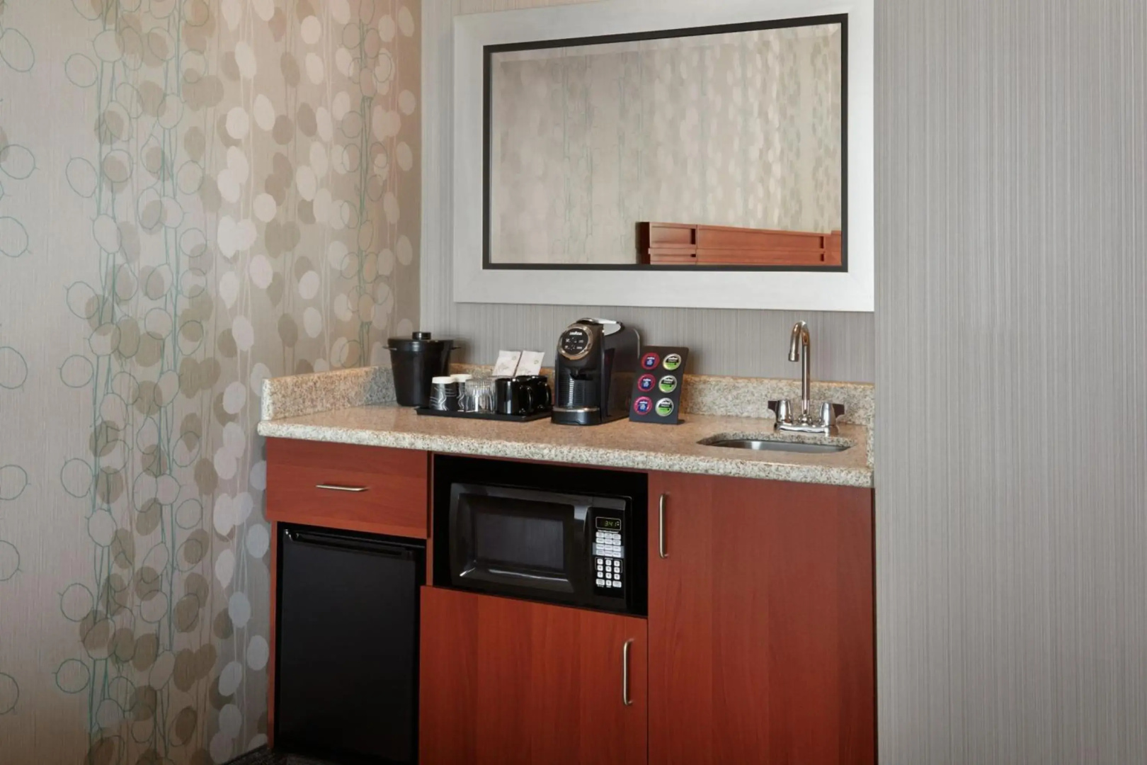 Foto - Courtyard by Marriott Ottawa East