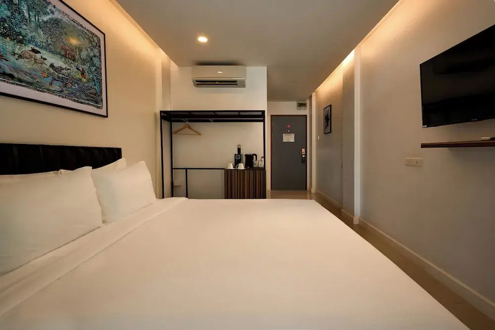 Photo - Red Door Samsen Hotel, Bangkok