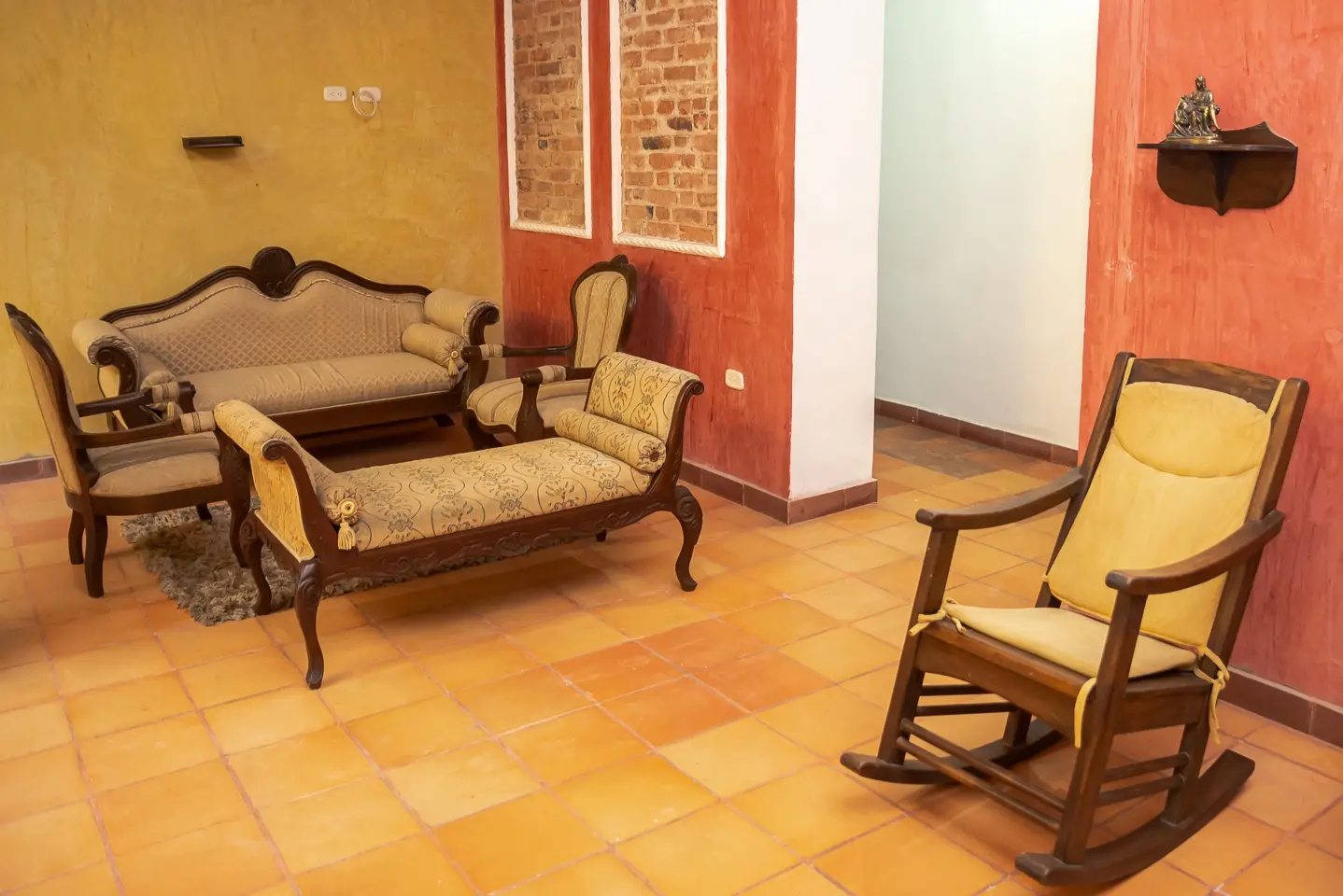 Photo - San Nicolás Colonial