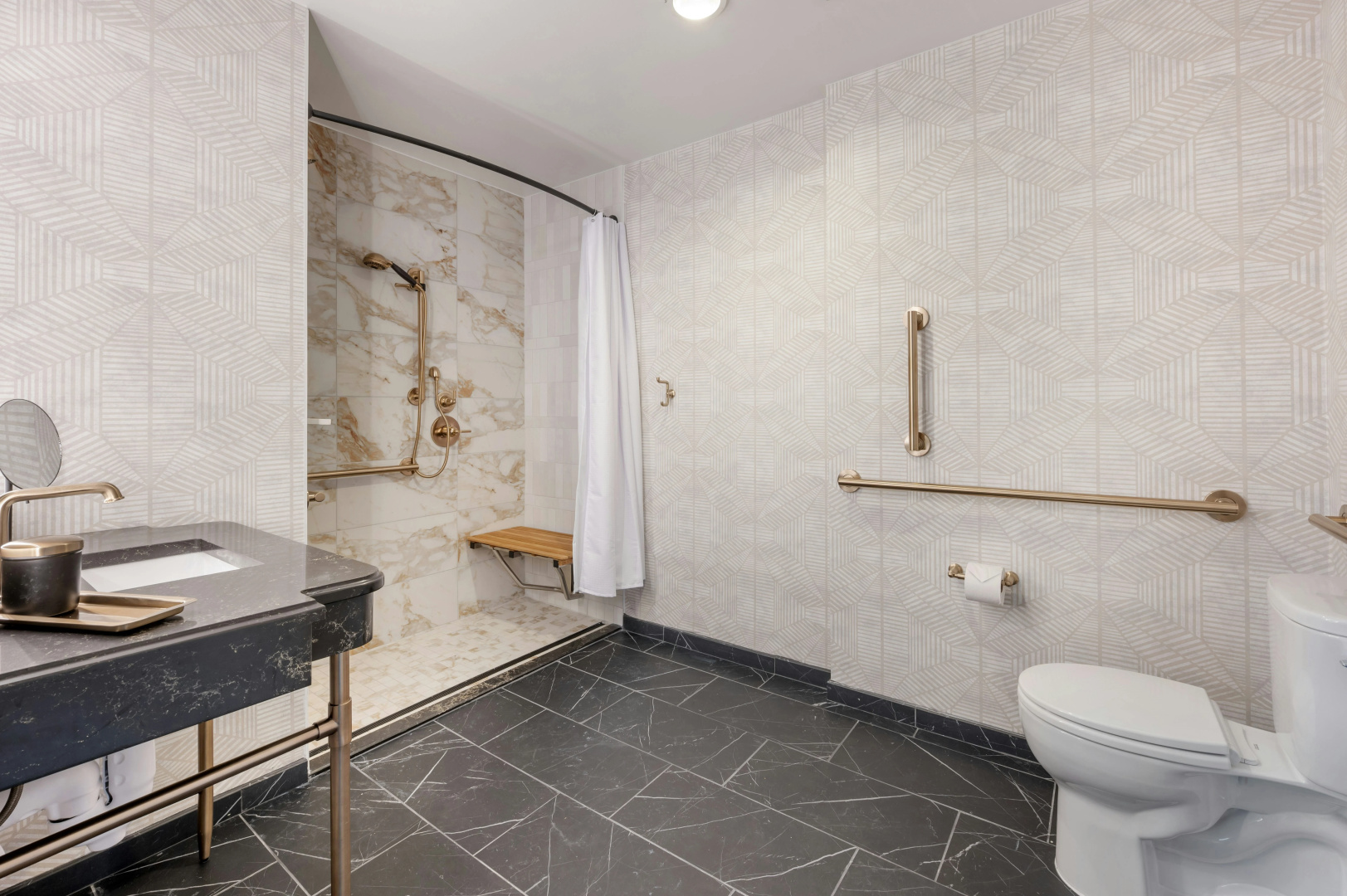 Photo - Omni Severin Hotel