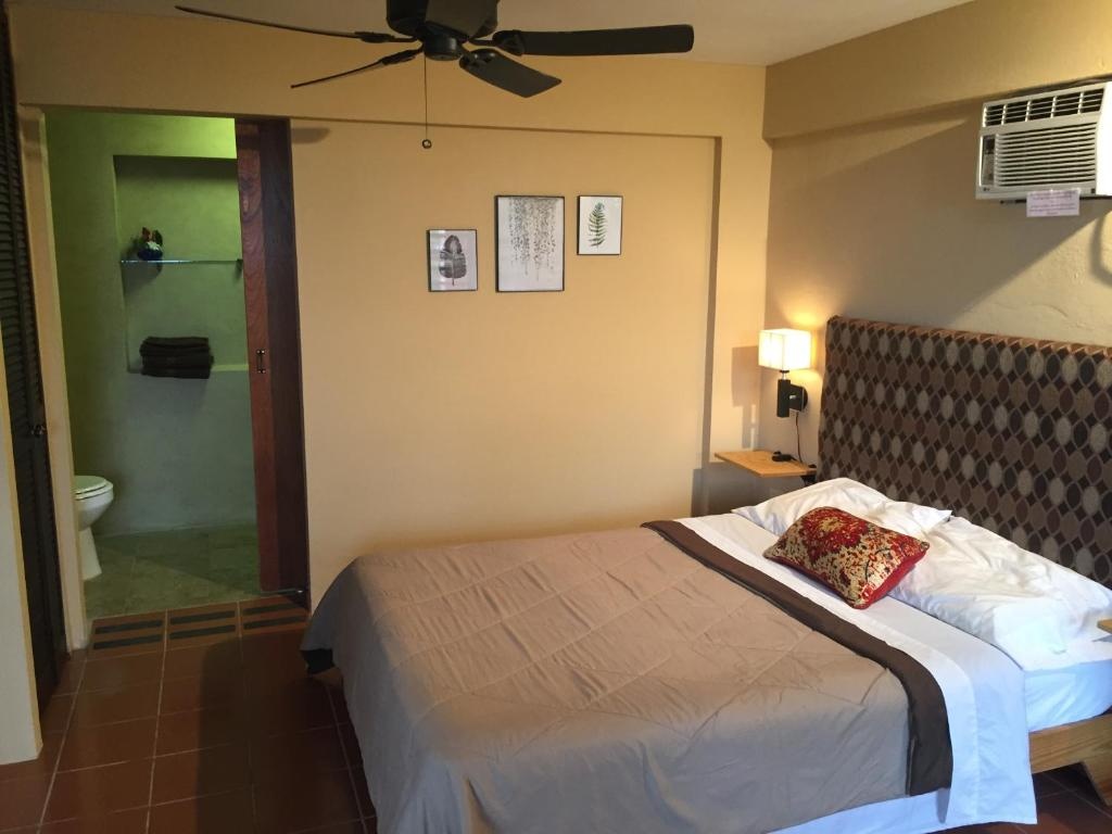 El Pequeno Hotel