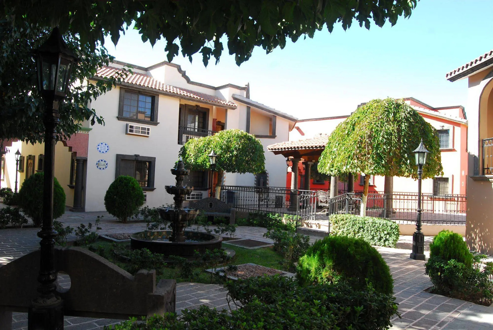 Foto - Hotel Suites EL Paseo