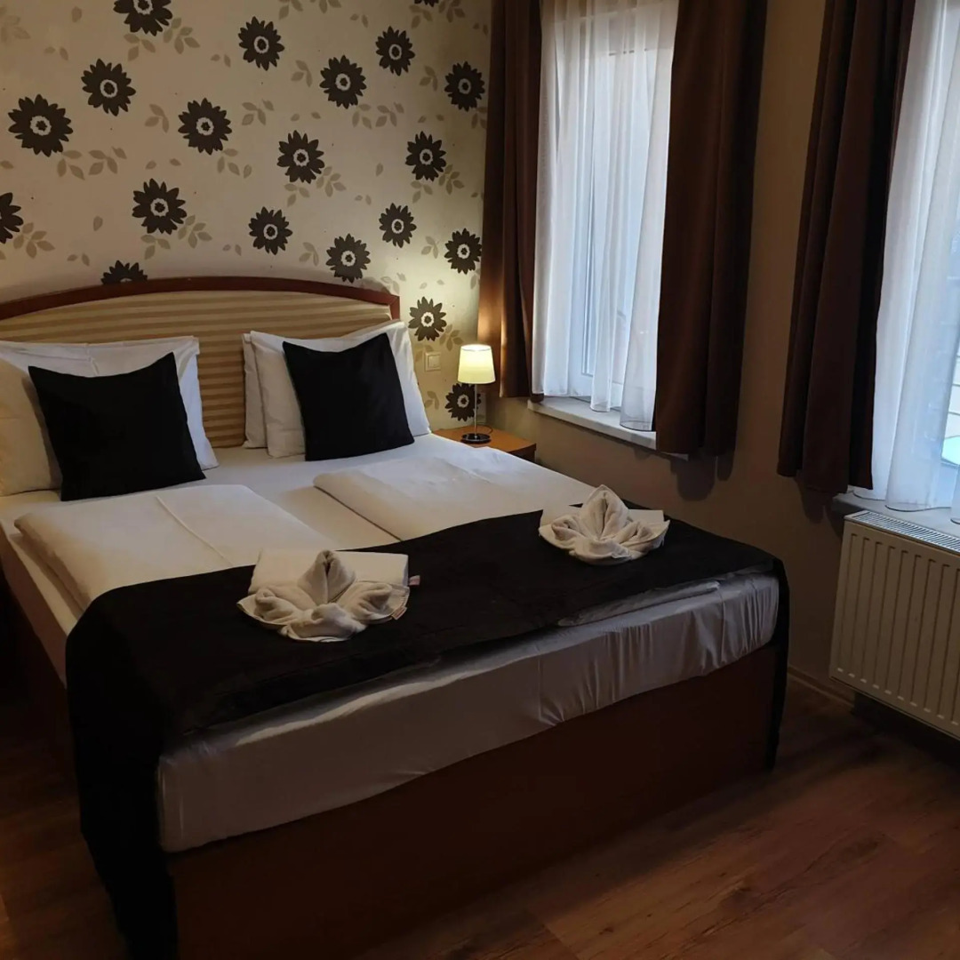 Photo - Six Inn Hotel Budapest