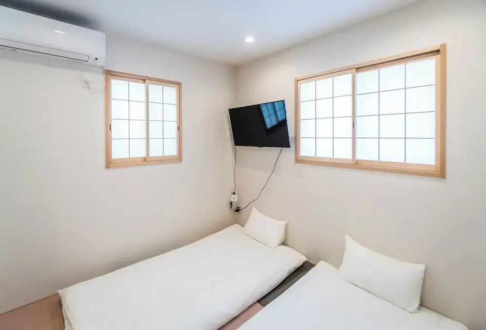 Photo - Hanastay Oka