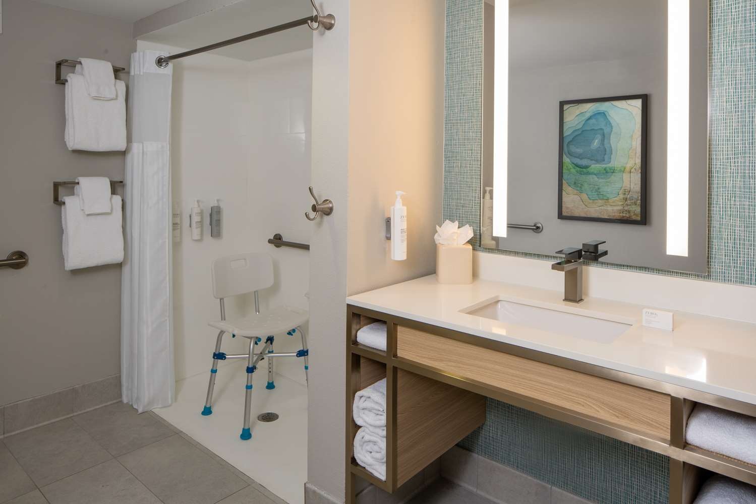 Photo - Hilton Garden Inn Orlando Airport