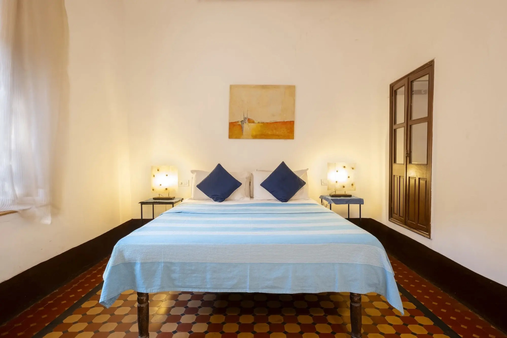 Photo - Granpa's Inn Hotel Bougainvillea