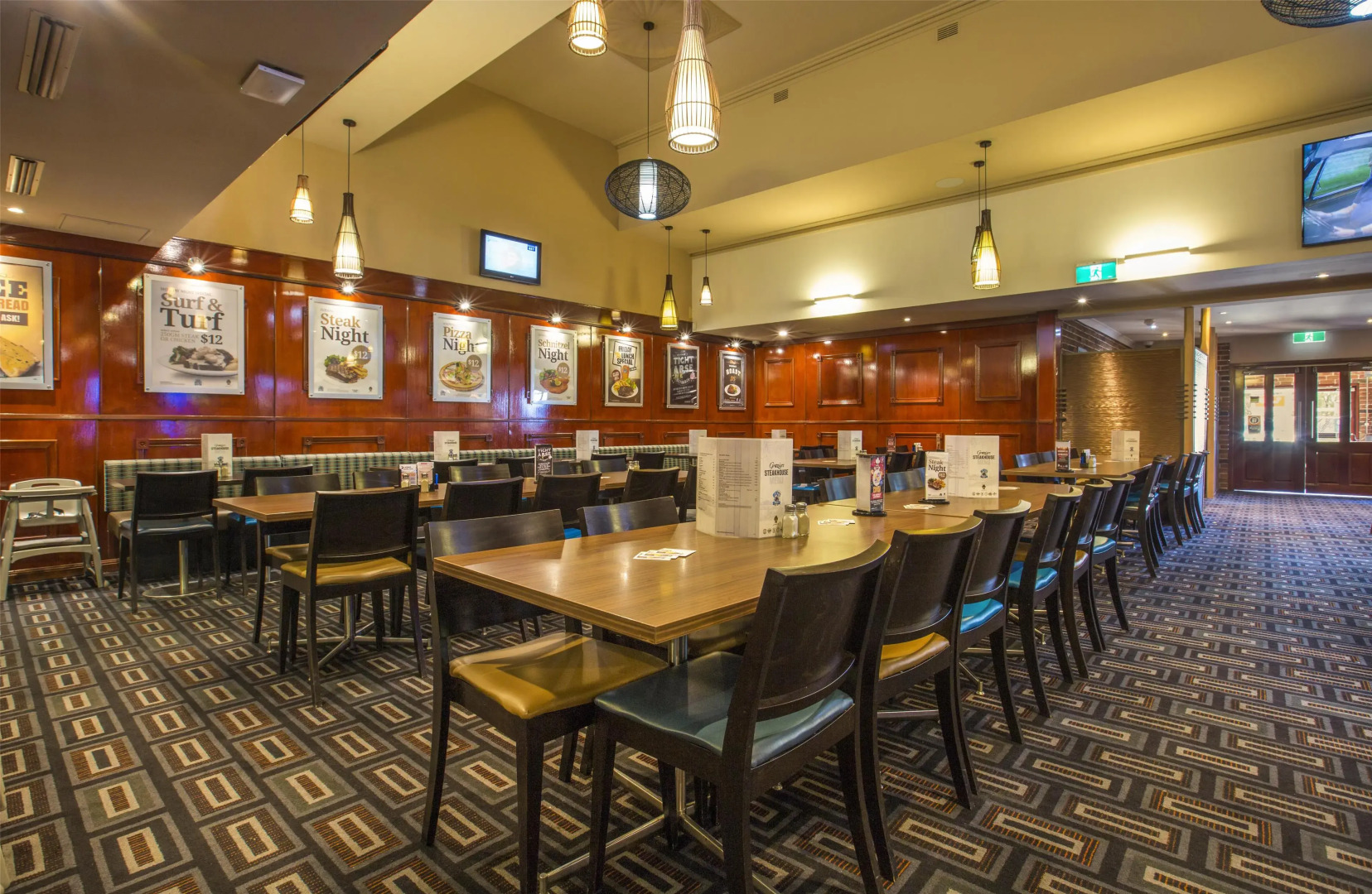 Foto - Nightcap at Blue Cattle Dog Hotel