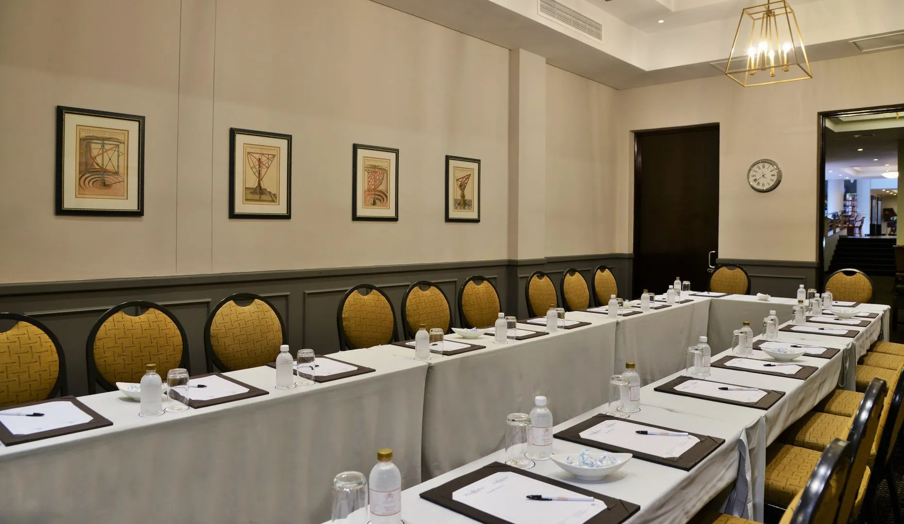 Photo - The Commodore Hotel