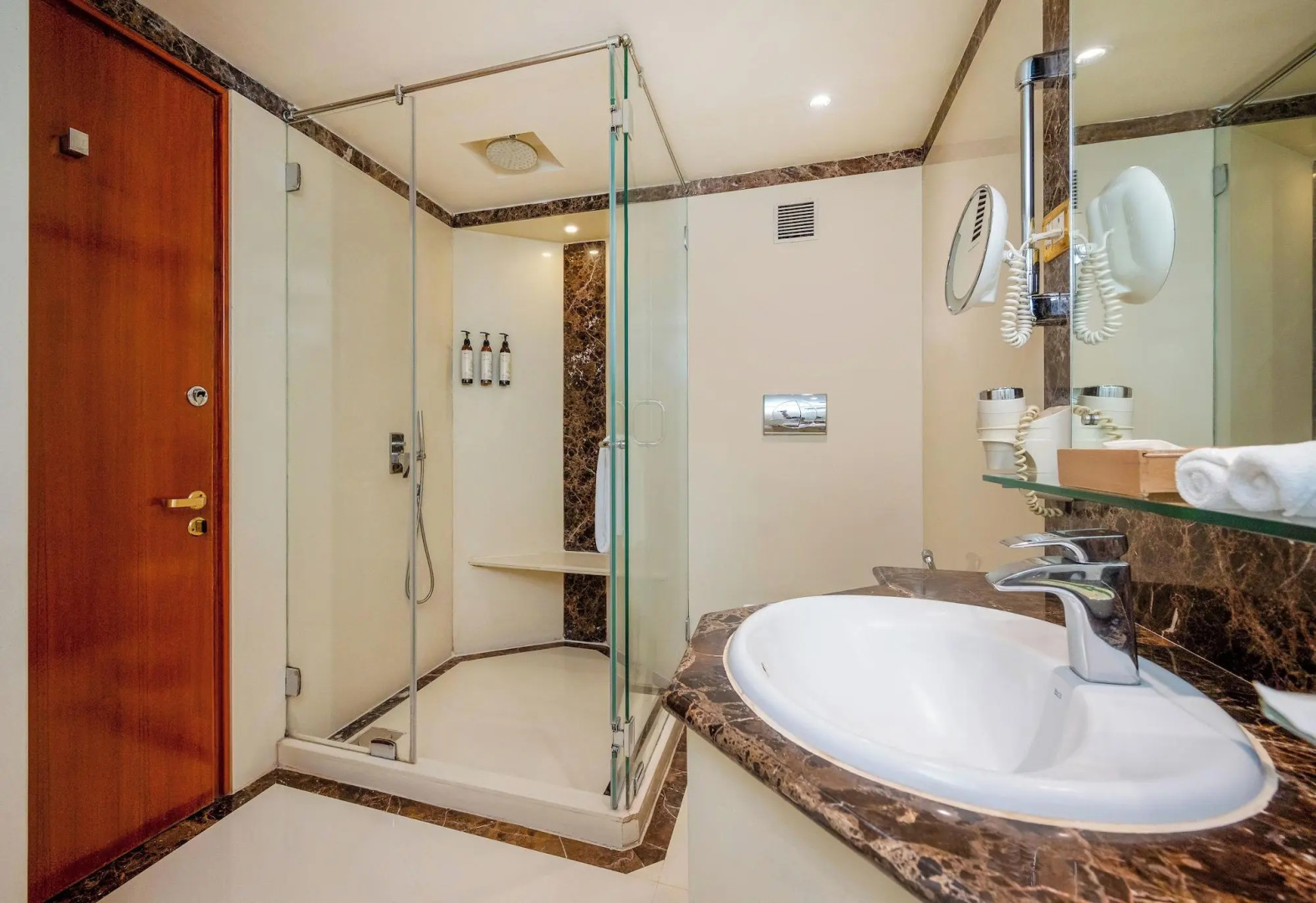 Photo - The Orchid Hotel Mumbai Vile Parle