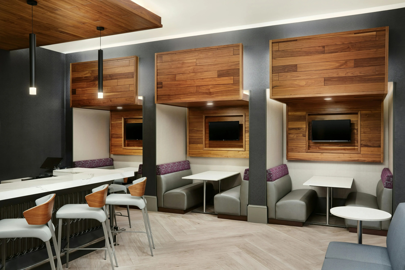Foto - Embassy Suites by Hilton Atlanta Airport North