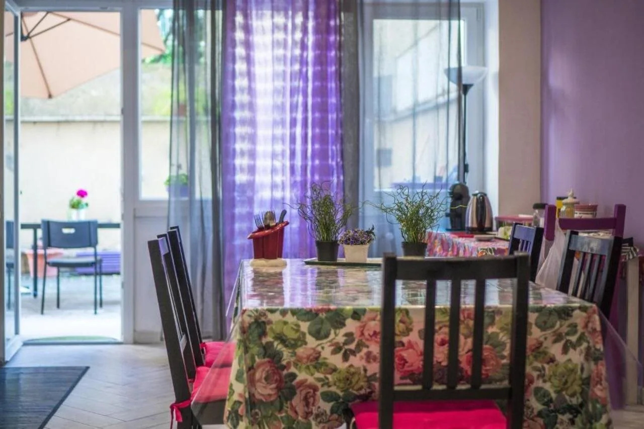 Photo - Lanzies Guesthouse