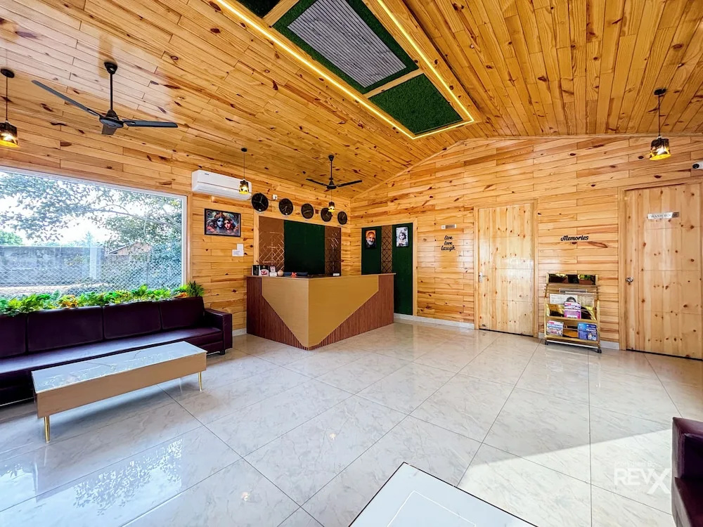 Wonderwood Corbett Resort (1min walk to River with Deep Jungle Trail)