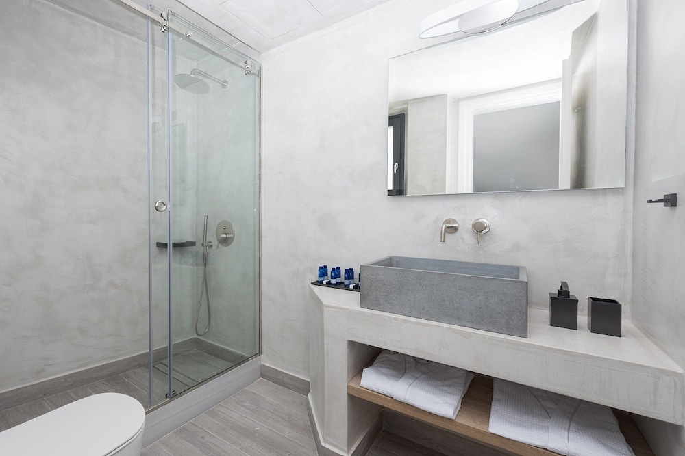 Photo - Karat Suites
