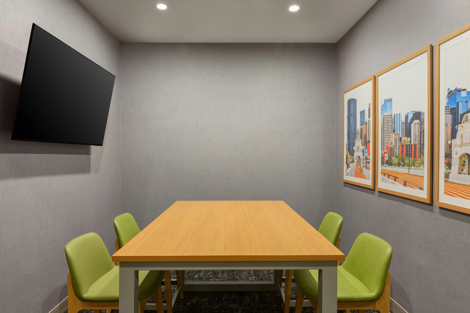 Foto - Hampton Inn by Hilton Calgary Airport North