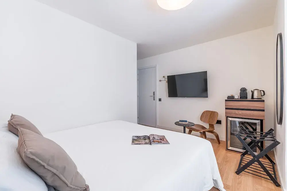 Photo - Granada Suites by Olala Homes