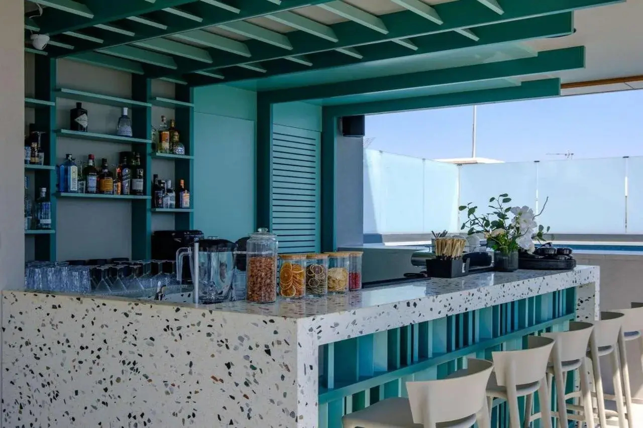 Foto - Mercure Larnaca Finikoudes Beach