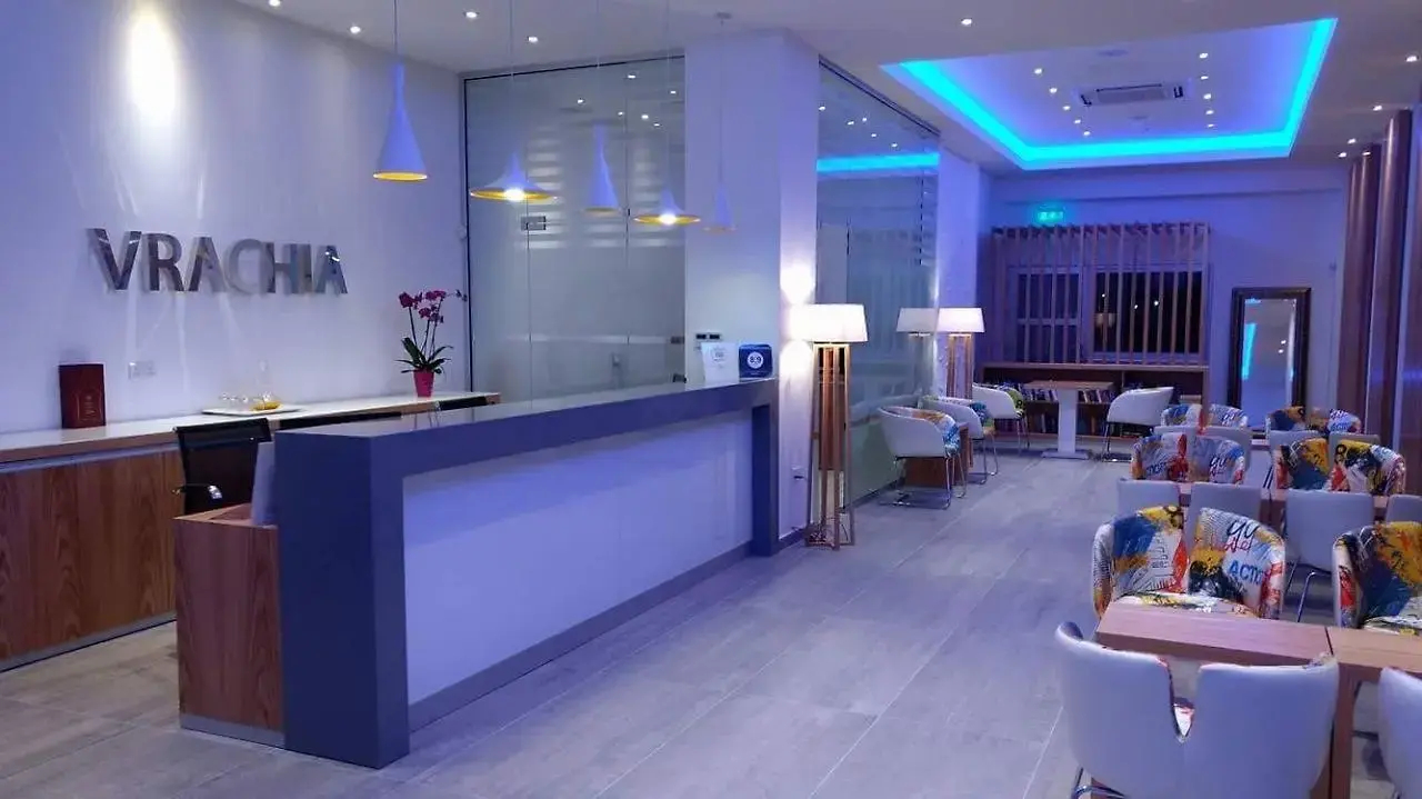 Foto - Vrachia Beach Hotel & Suites - Adults Only