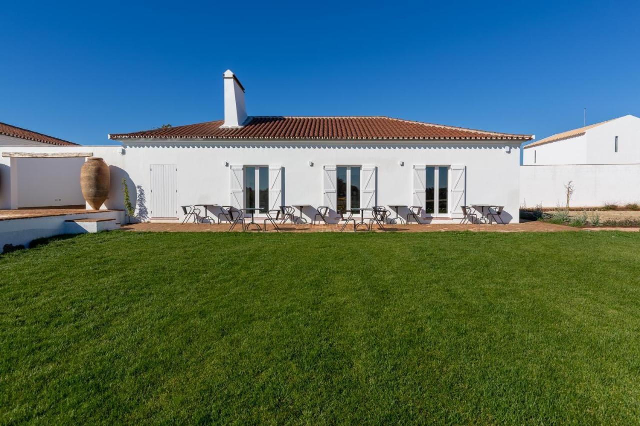 Photo - Cenoura-Brava Villas & Suites.