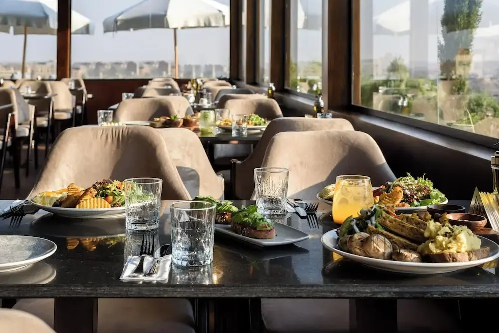 Foto - Spire West Hotel