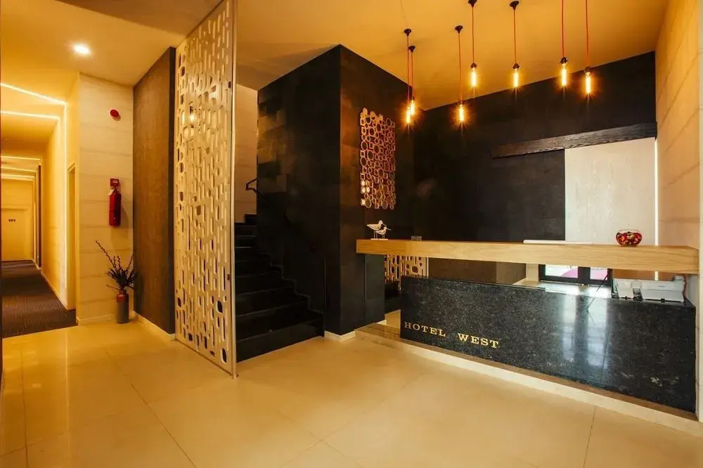 Foto - Hotel West
