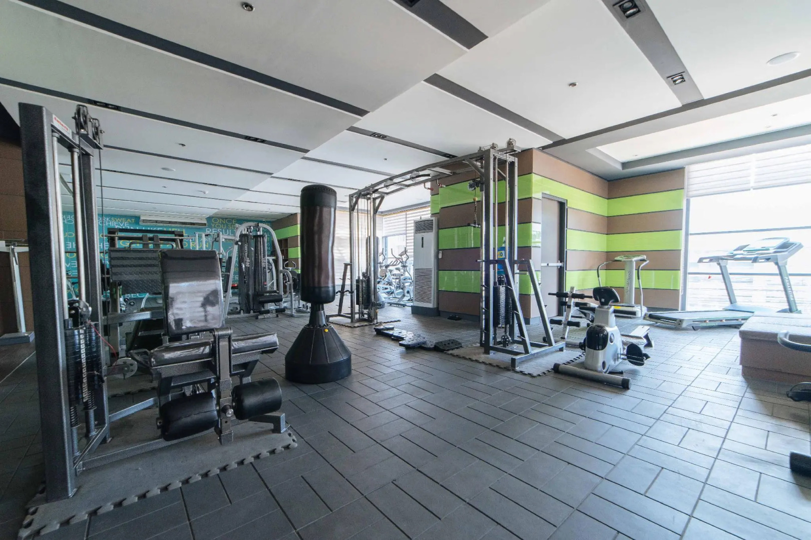 Foto - RedDoorz Premium @ West Avenue Quezon City