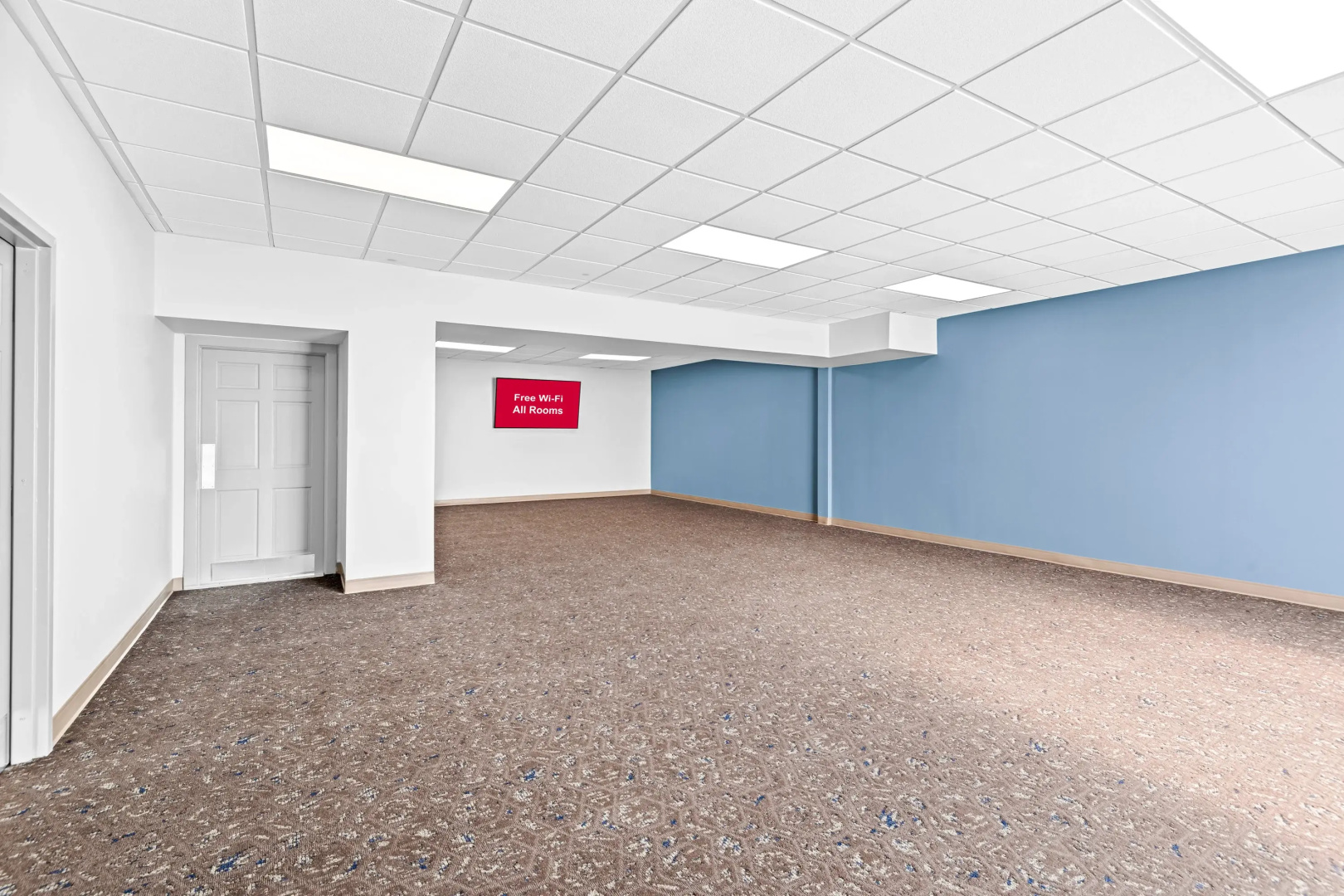 Photo - HomeTowne Studios by Red Roof & Conference Center Cortland