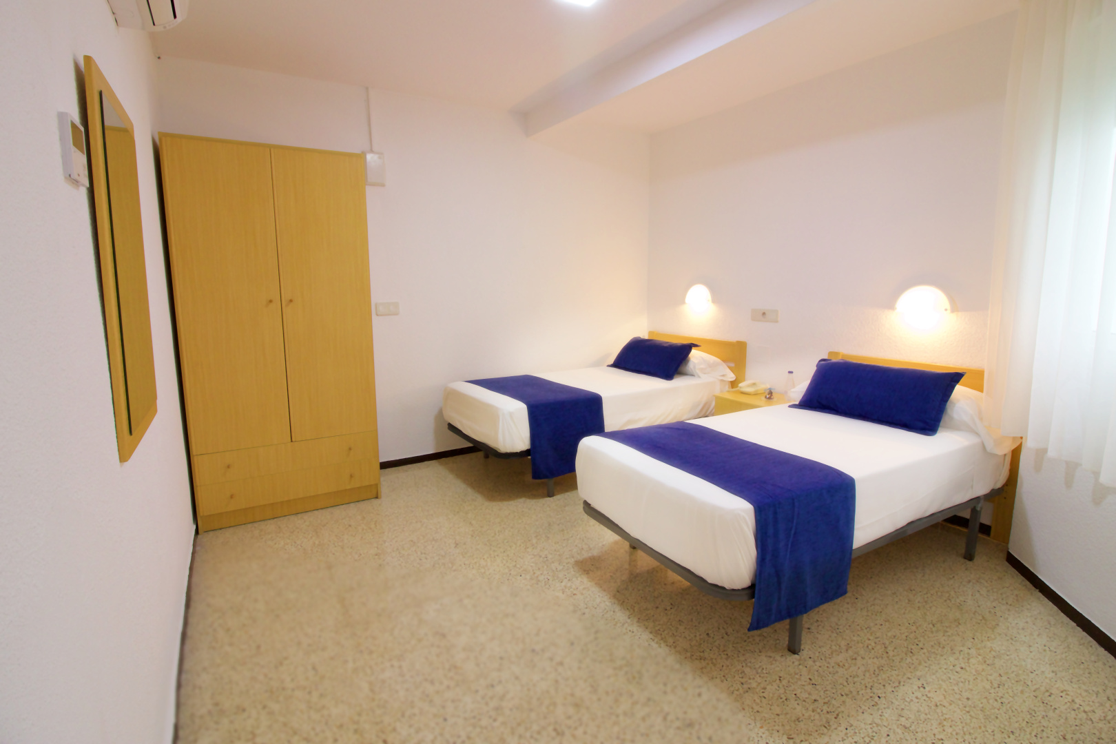 Photo - Hostal El Mercat