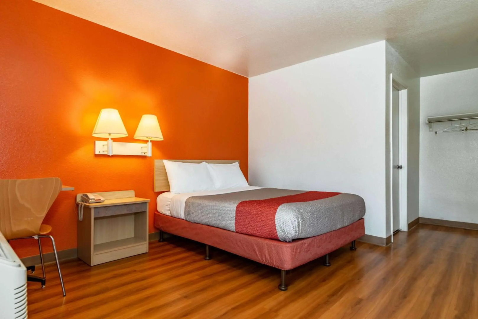 Photo - Motel 6 Palm Springs, CA - East - Palm Canyon