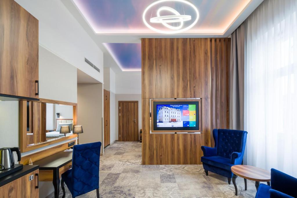 Photo - Sky Hotel Kraków