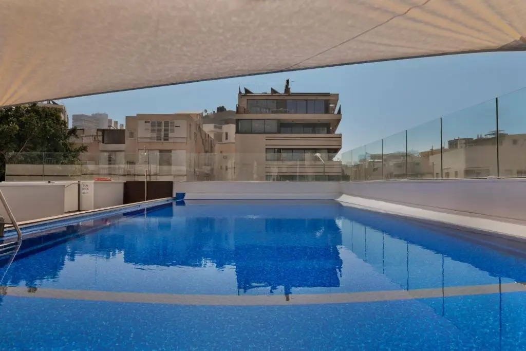 Photo - Metropolitan Hotel