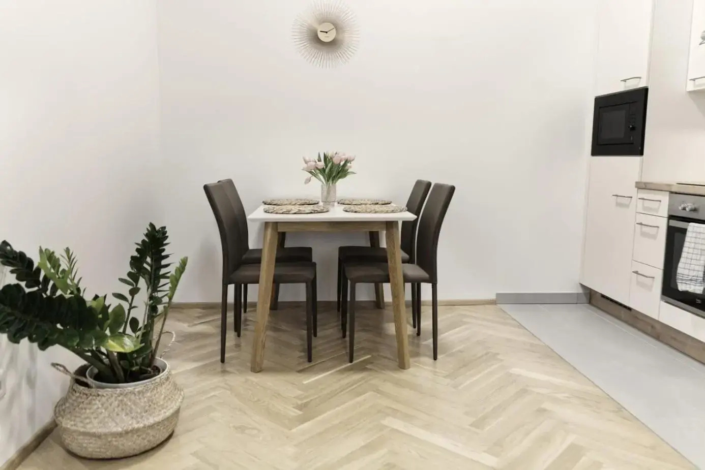 Photo - AAA All About Apartments