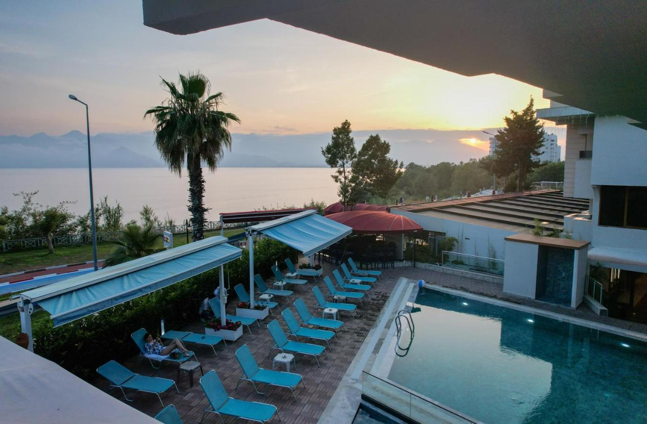 Photo - Tema 242 Hotel