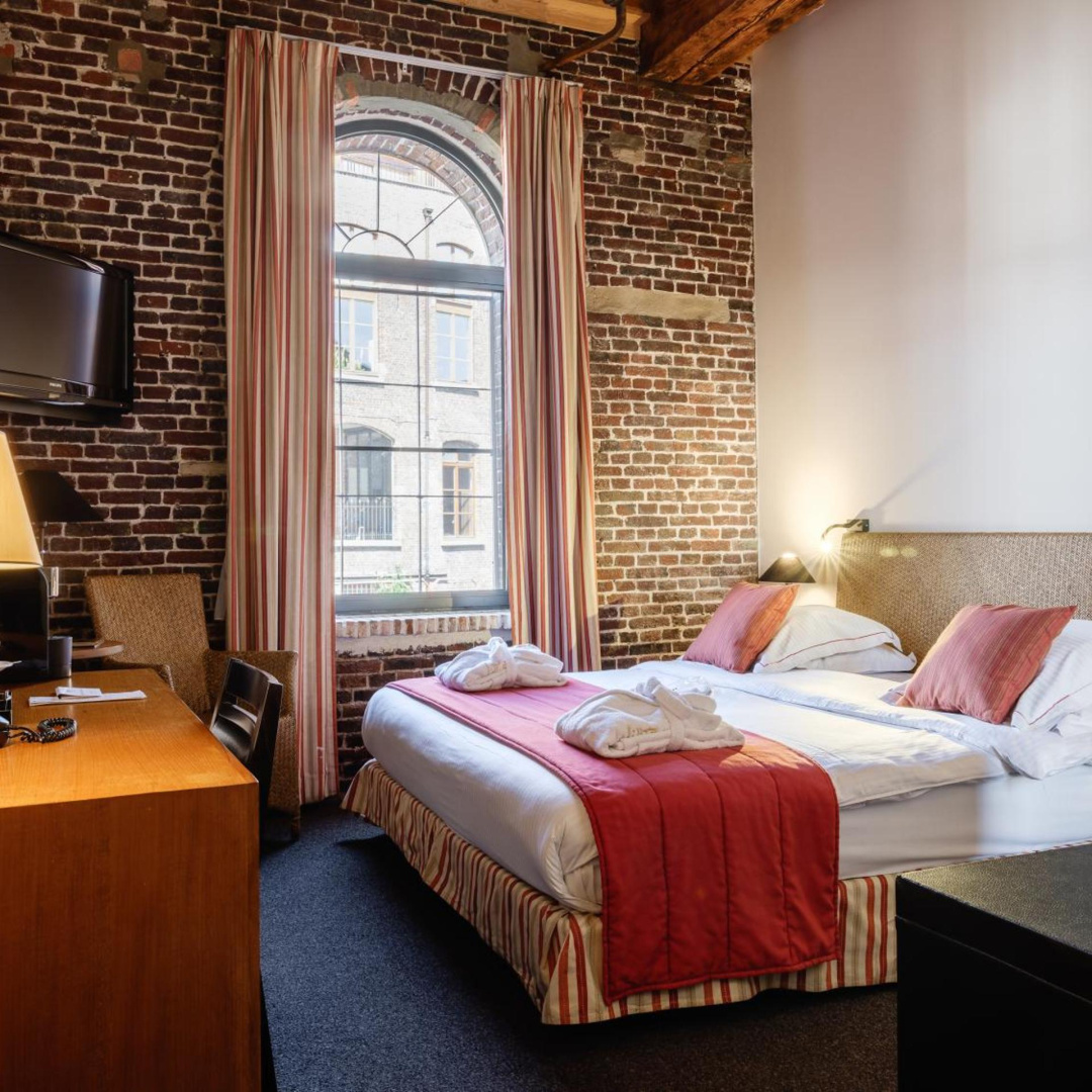 Photo - Ghent River Hotel