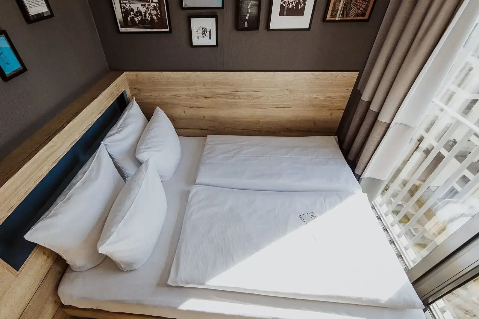 Photo - Schulz Hotel Berlin Wall at the East Side Gallery