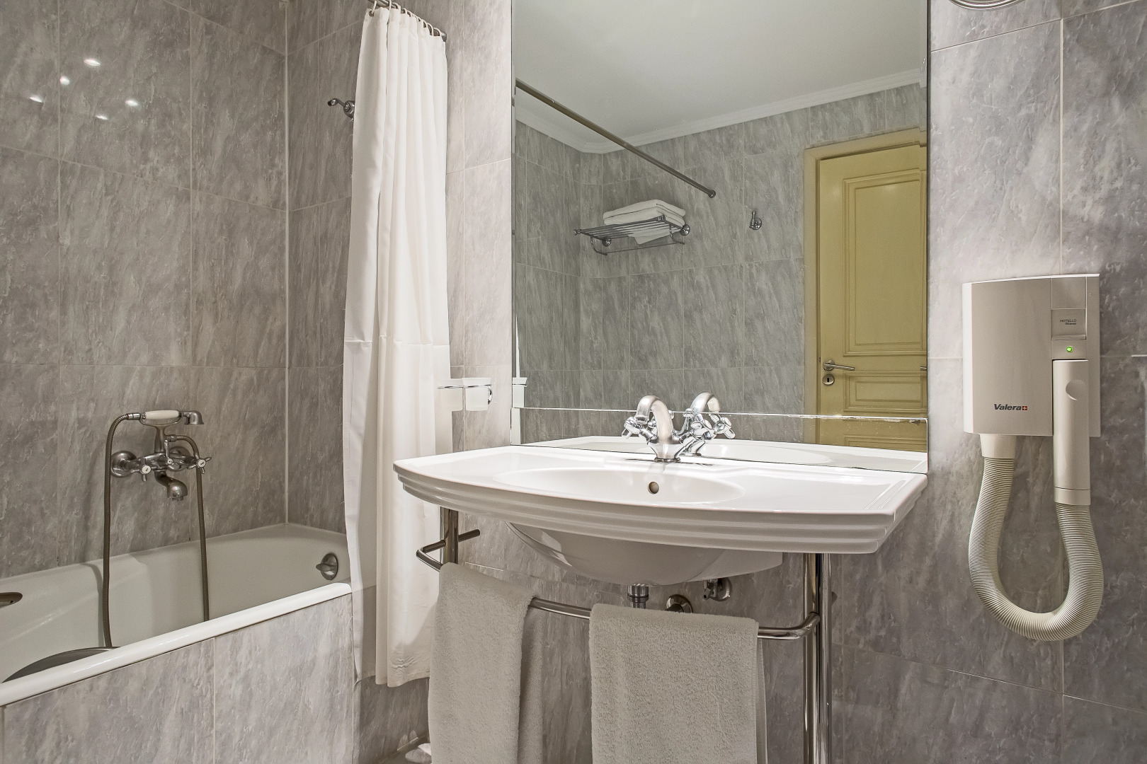 Photo - Airotel Stratos Vassilikos Hotel