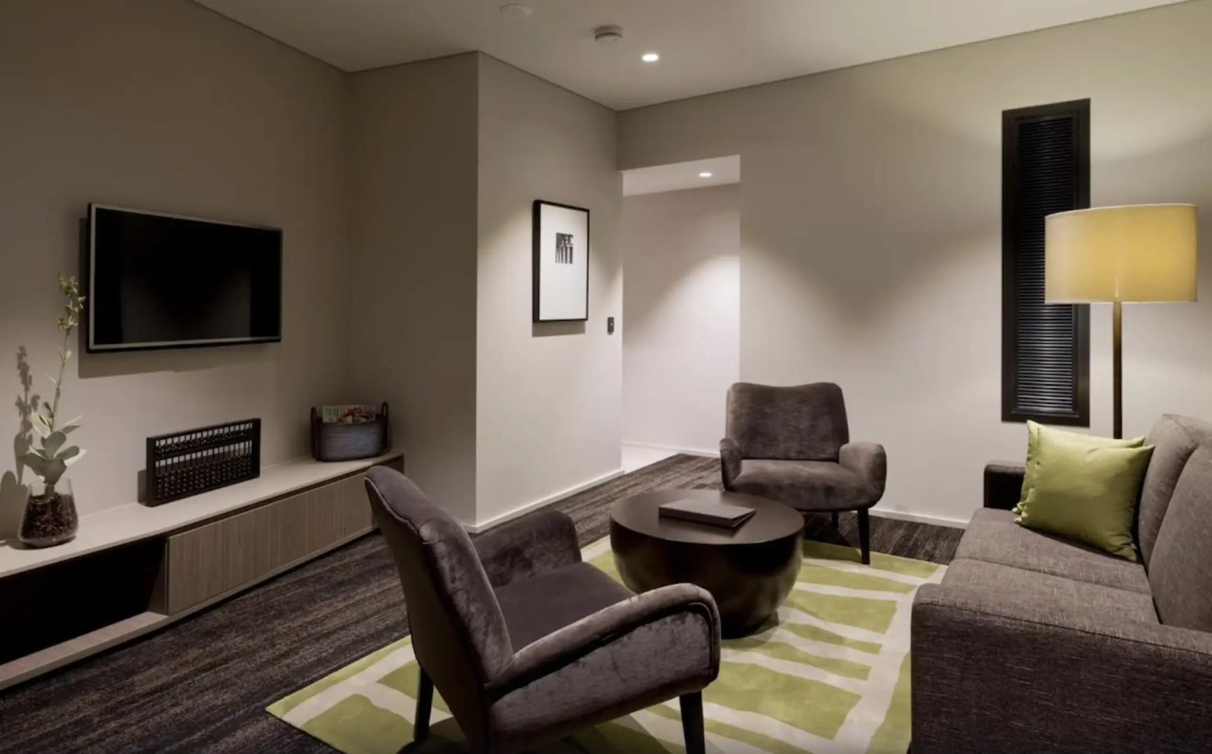Photo - The Glen Hotel & Suites