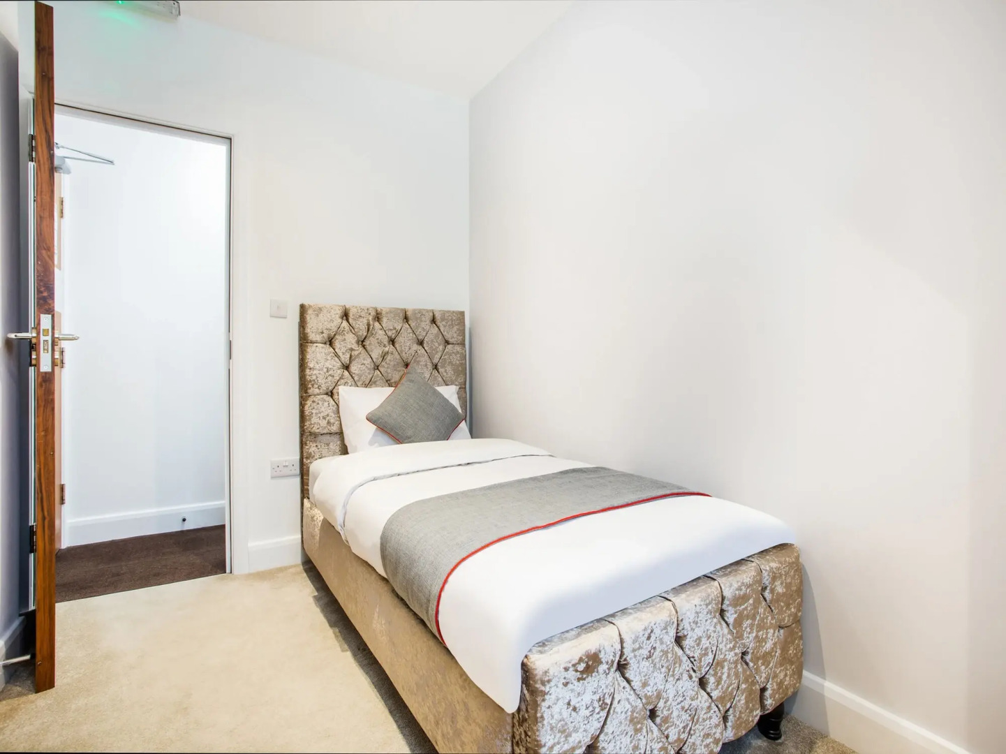 Foto - OYO The Arch, Wembly Stadium