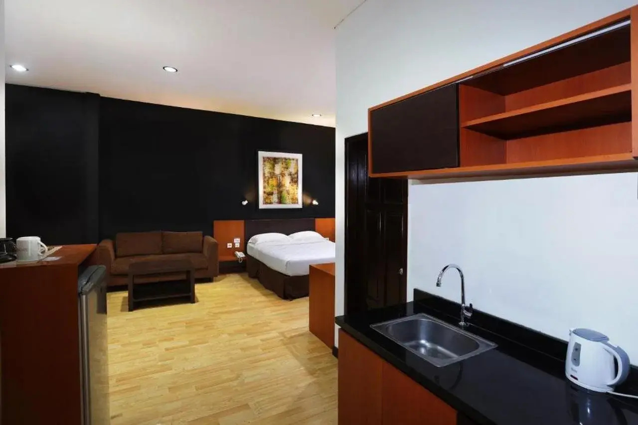 Photo - Jambuluwuk Heritage Menteng Suites