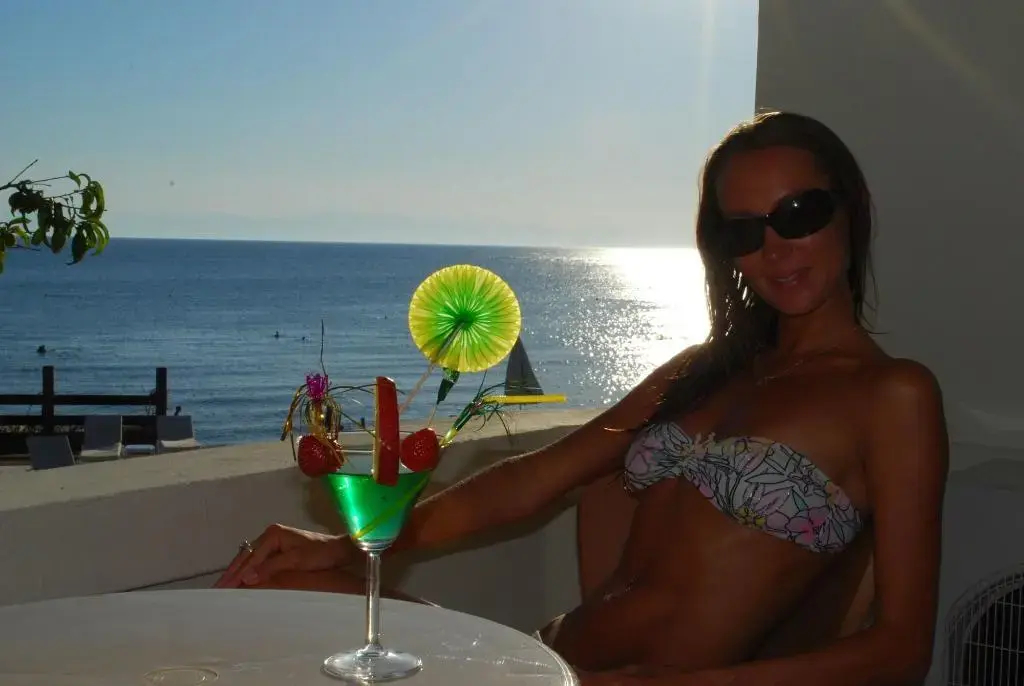 Photo - Side Beach Club
