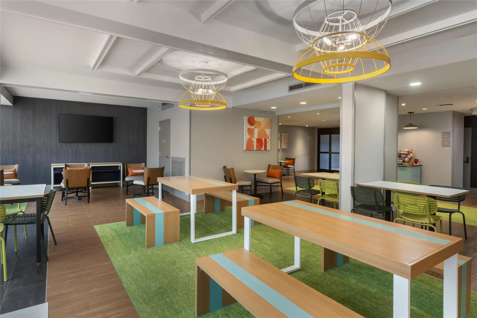 Photo - Spark by Hilton Atlanta Airport South College Park