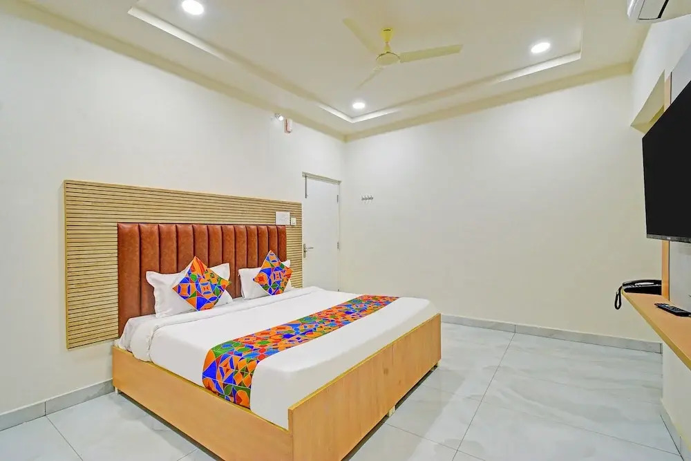 Foto - FabHotel Lexus Grand- Nr GSM Mall, Miyapur