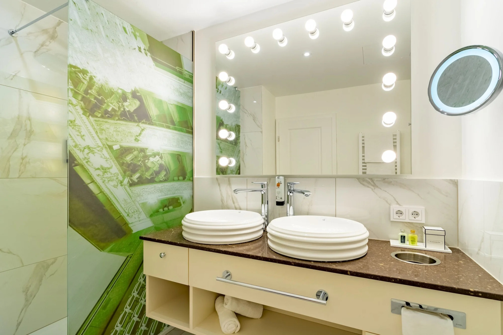 Photo - Theaterhotel & Suites Wien