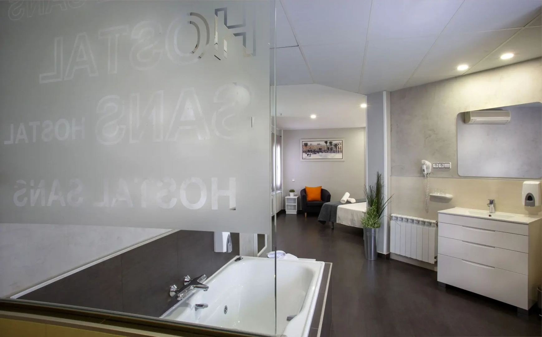 Foto - Hostal Sans