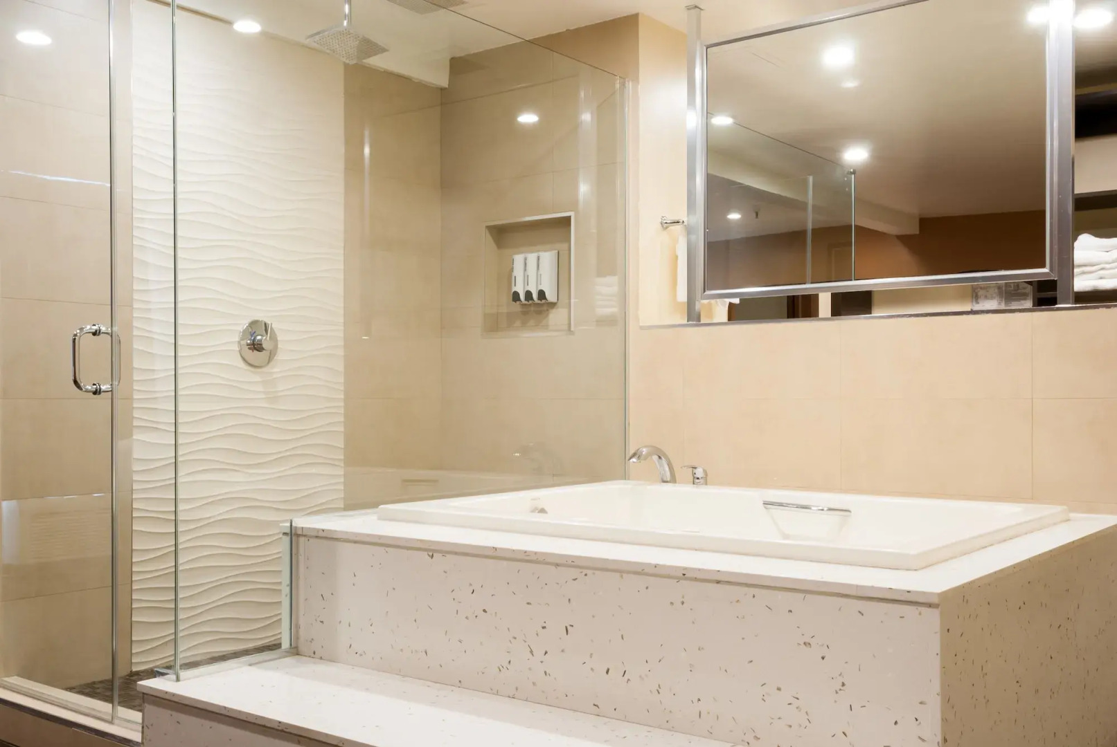 Photo - Redondo Pier Inn