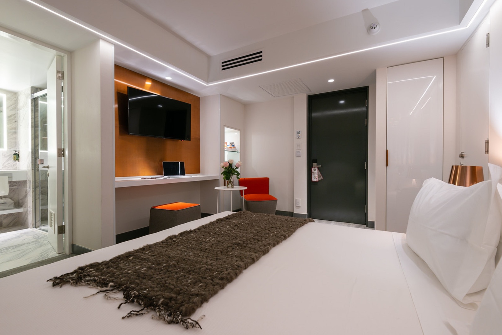 Foto - 45 by Director