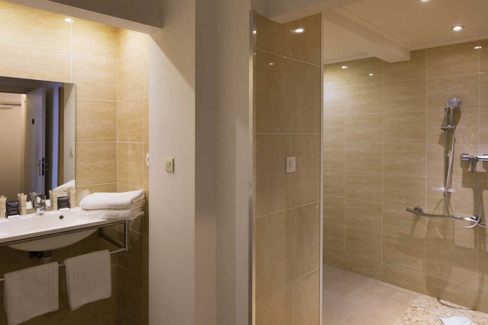Photo - Hotel Chatillon Paris Montparnasse
